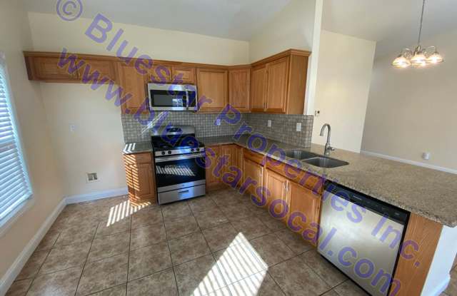 JUST LISTED IN ADELANTO!!! Gallery 4