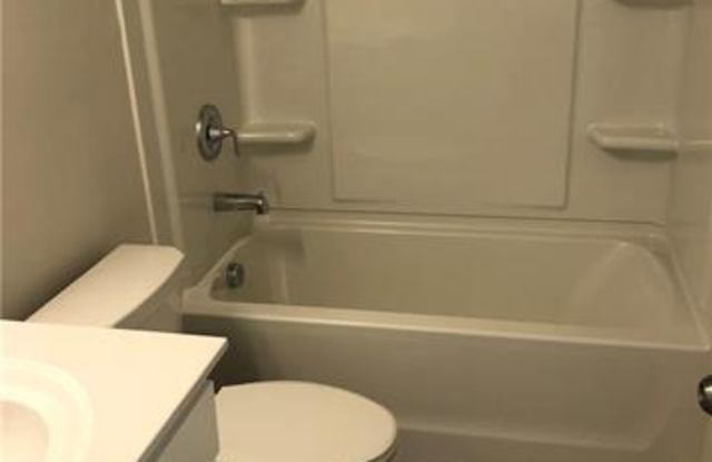 11714 Red Rust Lane Gallery 2