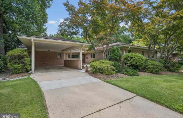 7016 HOPEWOOD Street Gallery 1