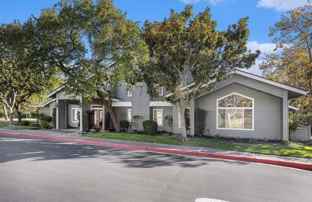 CANYON MEADOWS - Pleasanton's highly desired hidden gem complex... photos photos