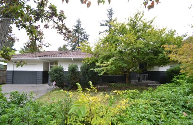 710-2315 NE 104th Way - 710 N 104th St, Seattle, WA 98133