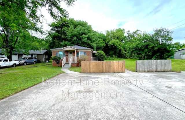 4030 Bearwood Ave photos photos