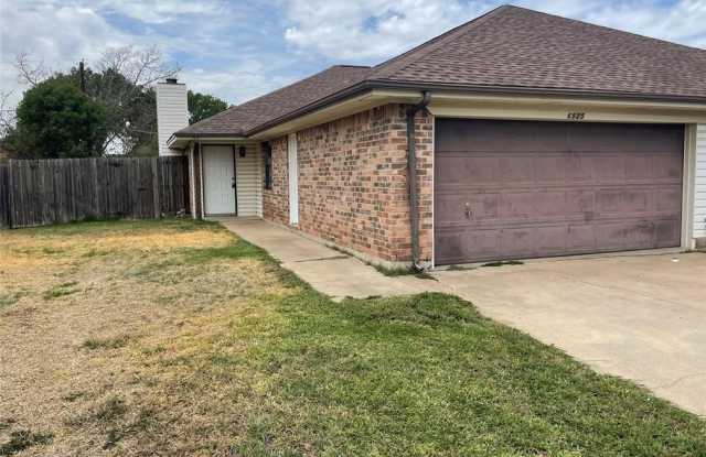 6525 Central Avenue - 6525 Central Avenue, North Richland Hills, TX 76182