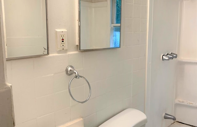 1005 Hampton Street photos photos