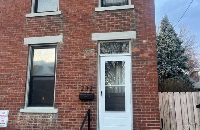 Welcome to your German Village Townhouse. photos photos