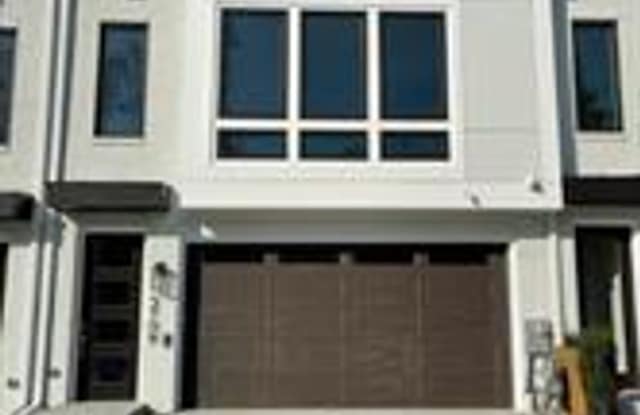 BRAND NEW LUXURY TOWNHOUSE IN CHEVY CHASE photos photos