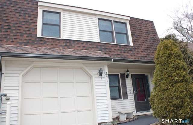 36 Tinsmith Crossing Gallery 1