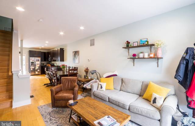 2520 KIMBALL Street photos photos