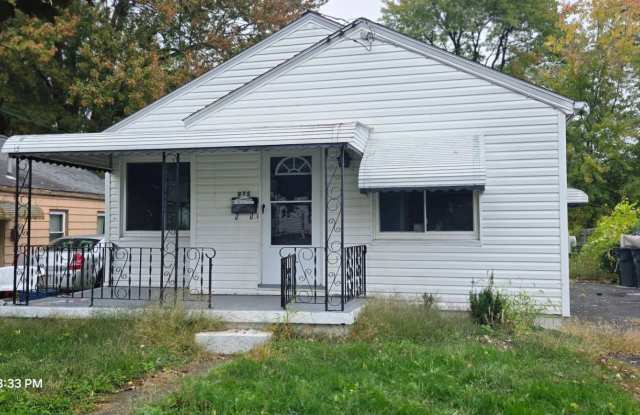 Charming 3 - Bedroom Property in Prime Location photos photos