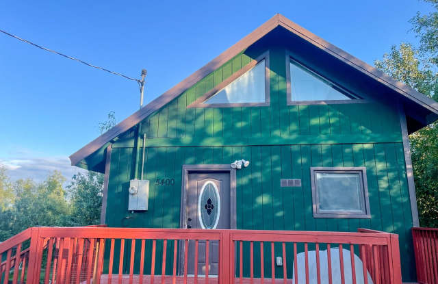 Cute Cabin style home! - 5400 West Hollywood Road, Knik-Fairview, AK 99623 Cute Cabin style home! - 5400 West Hollywood Road, Knik-Fairview, AK 99623