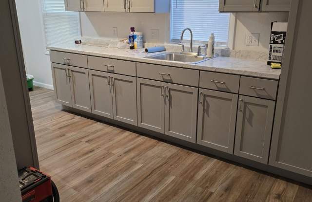 1509 N Main St photos photos