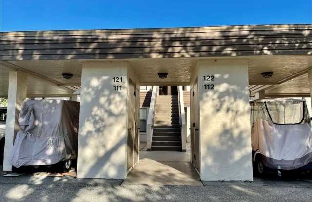 5650 Trailwinds Drive unit: 122 photos photos