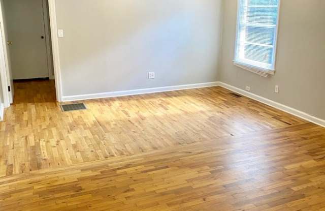 2063 Delano Drive Northeast Gallery 2