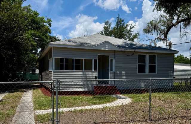 Great and Affordable 4 Bedroom 2 Bathroom House for Rent photos photos Great and Affordable 4 Bedroom 2 Bathroom House for Rent photos photos