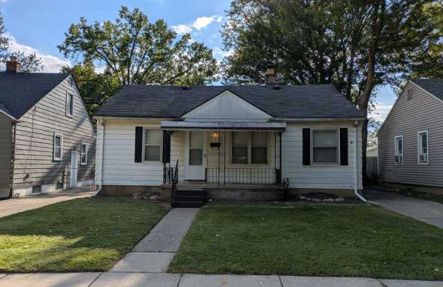 15923 Leona Dr. 3 bed/1 bath with sun room and big back yard located in Redford photos photos