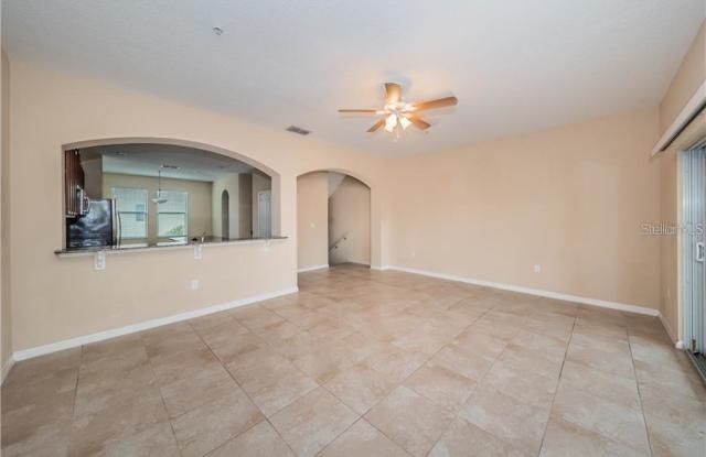 828 CALLISTA CAY LOOP Gallery 3