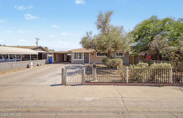 1823 E SUNLAND Avenue photos photos