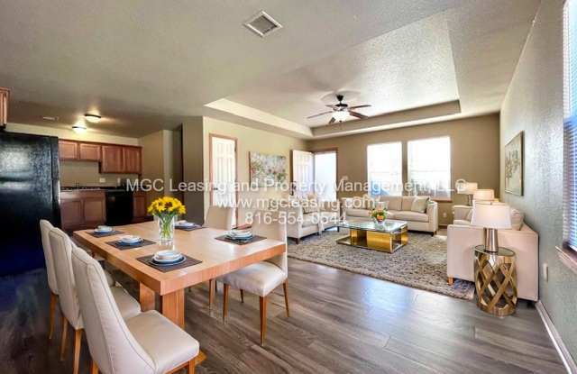 119-123 SW Rock Garden Ln photos photos 119-123 SW Rock Garden Ln photos photos