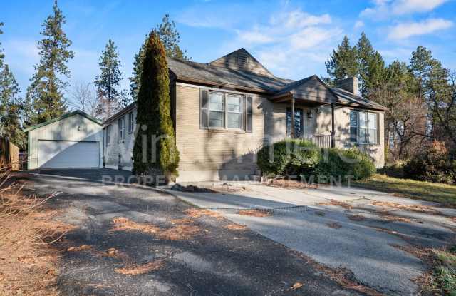 South Hill Charm - 2828 South Arthur Street, Spokane, WA 99203