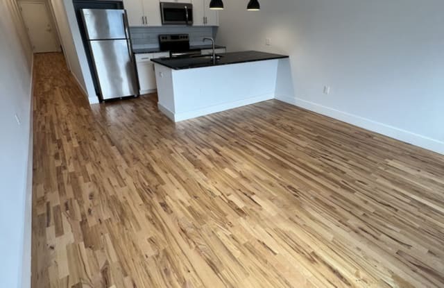 800 w cary st photos photos