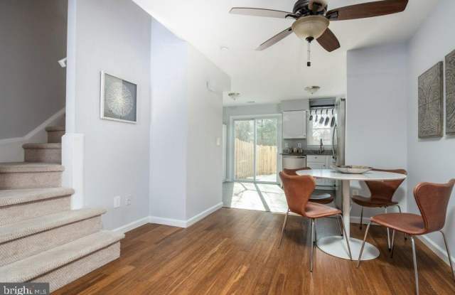 7840 LIBERTY SPRINGS Circle Gallery 3