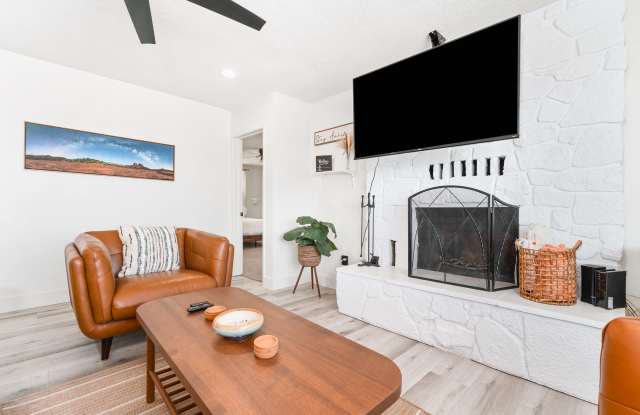 72975 Siesta Drive Gallery 1