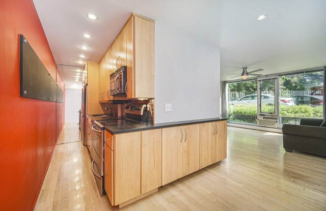 1531 Packard Street unit: #6 photos photos