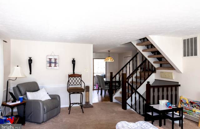 15815 HAYNES ROAD Gallery 3