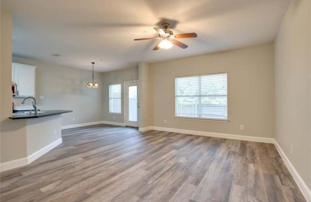 3409 Paisano Trail Gallery 4