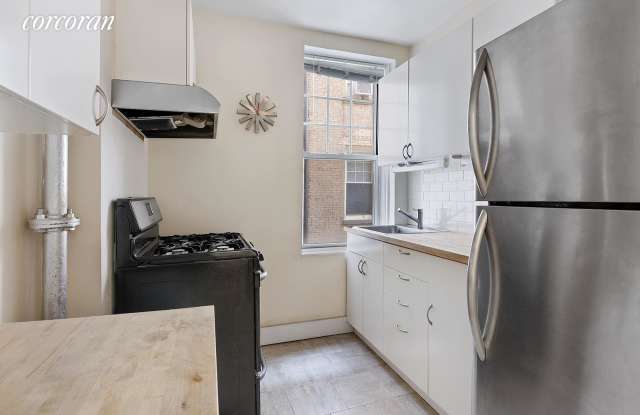 125 Prospect Park West Gallery 4