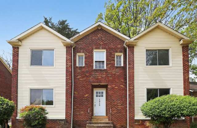 Adorable One Bedroom Apartment in Elizabeth! photos photos