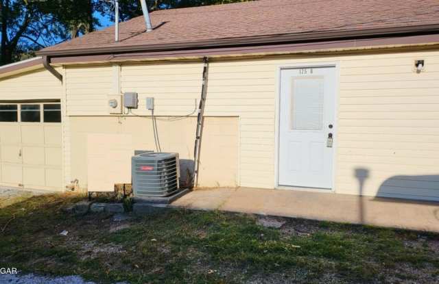 125 E Neosho Street - 125 East Neosho Street, Granby, MO 64844