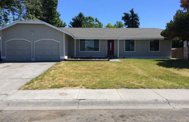 3bed 2 bath House For Rent! - 2139 South Beaumont Drive, Moses Lake, WA 98837 3bed 2 bath House For Rent! - 2139 South Beaumont Drive, Moses Lake, WA 98837