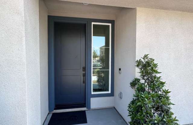 Modern Eastvale Home with Solar, EV Battery Backup & Resort-Style HOA Amenities Gallery 4