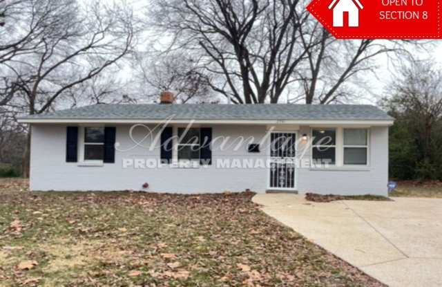 Newly Remodeled 3 bedroom 1 bath home - Fairhills Area - Open to Section 8 - 2741 Lola Avenue, Memphis, TN 38114