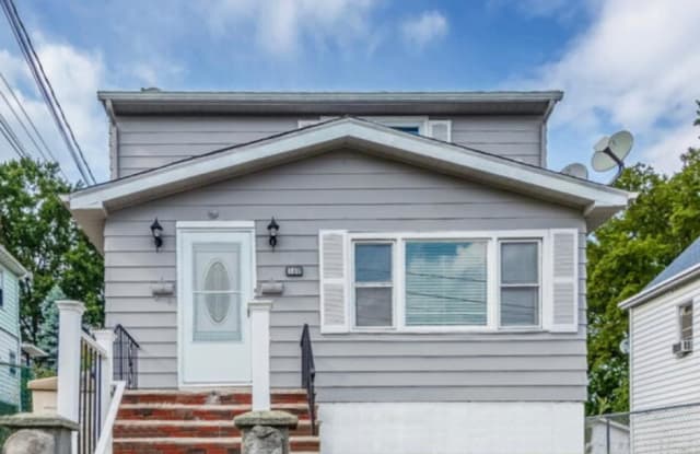 169 Plauderville Ave - 169 Plauderville Avenue, Garfield, NJ 07026