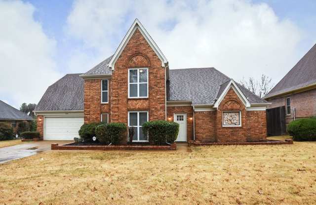 4 bed, 2.5 bath home with great curb appeal near 385. photos photos