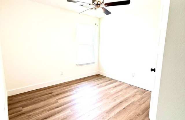 5069 Elk Valley Avenue Gallery 4