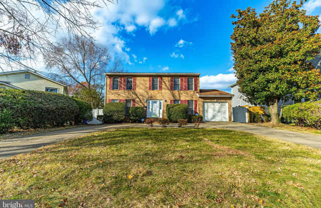 2419 1ST STREET S - 2419 1st Street South, Arlington, VA 22204
