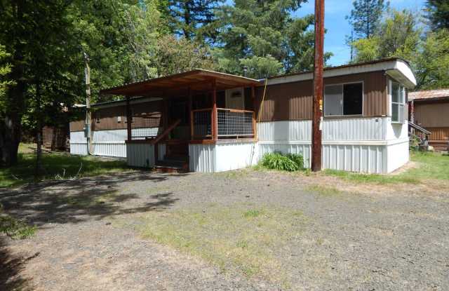 Susan Creek 2 bedroom mobile in 55 and over park photos photos