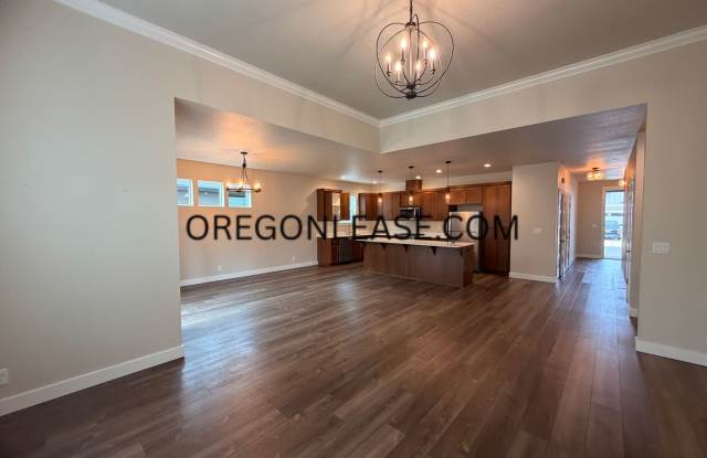 3 bedroom 2 bath 1680 sqft Springfield home Gallery 3