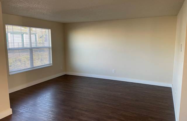 $250 off First Month!  Modern & Updated 2 Bedrooms, 1.5 Bathroom on Salishan Gallery 4