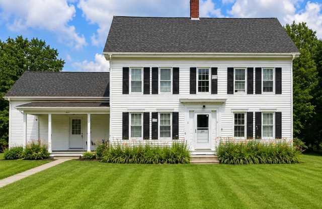 219 Park Street - 3 photos photos