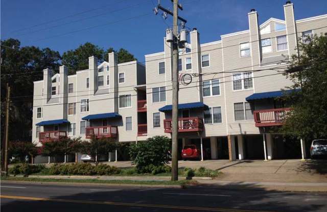 WEST GHENT (Baldwin Commons) - 1301 Hampton Boulevard, Norfolk, VA 23507