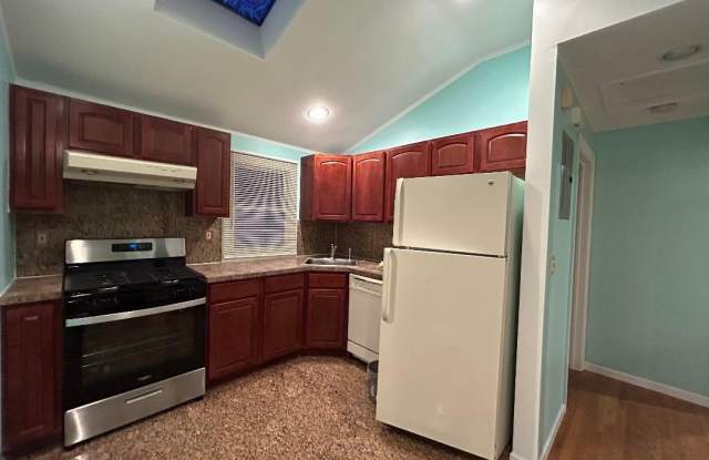 15-23 Utopia Parkway unit: 2 photos photos