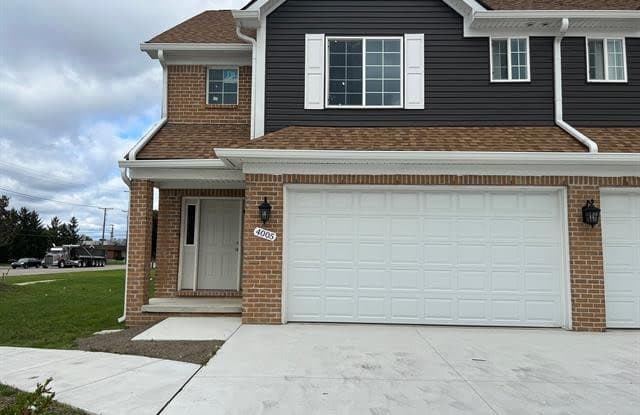 4005 E ALIA Drive - 4005 Alia Drive, Warren, MI 48092