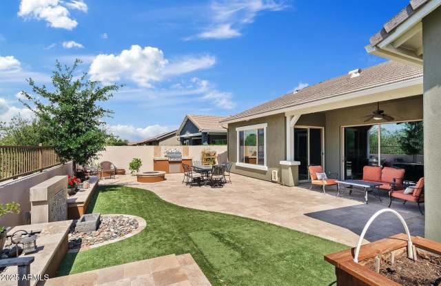3123 E Cat Balue Drive Gallery 4