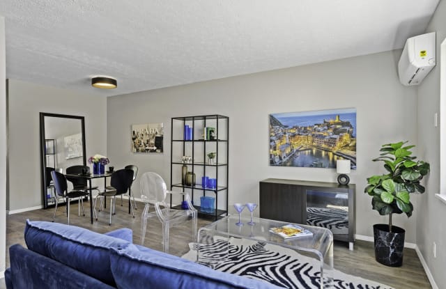 10526 Clifton Blvd - 103 Gallery 2