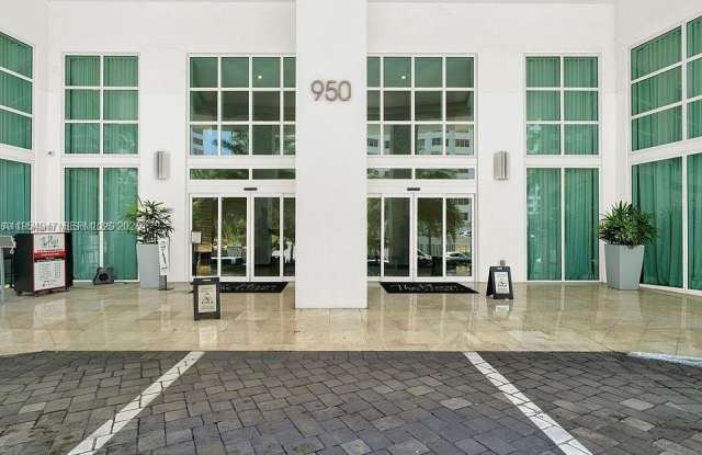 950 Brickell Bay Dr photos photos