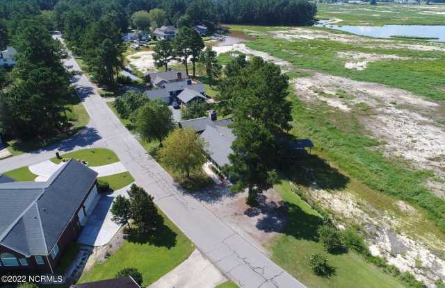 647 Castleberry Court Gallery 2